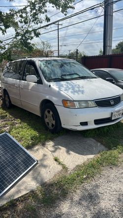 01 Honda odyssey parts or whole