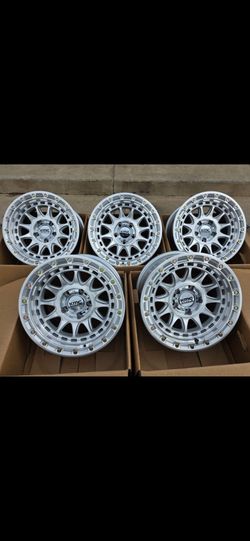 17" KMC rims/ wheels. For Jeep Wrangler Rubicon JL JK