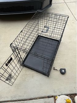 Dog crate  19”x30” height 21”