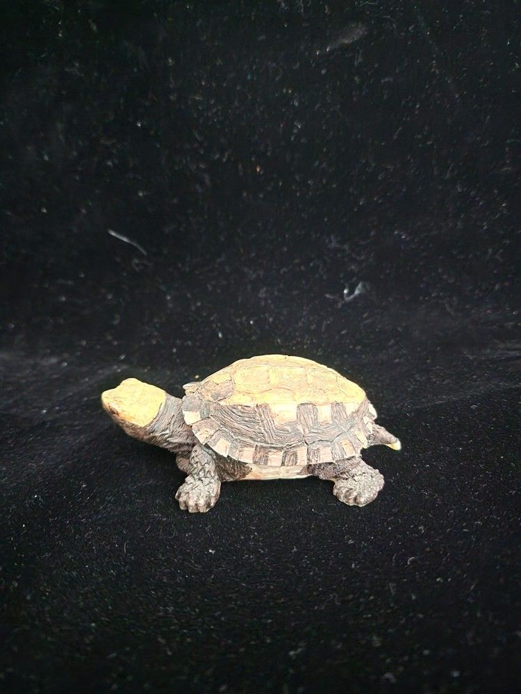 Miniture Turtle Figurine