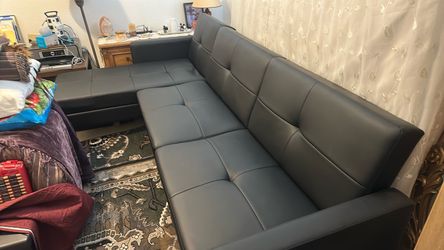 Black Leather Sectional Sofa with Chaise