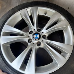 BMW X3 Tire 