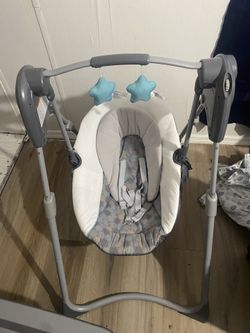 Graco Baby Swing