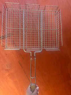 Fish grill tray