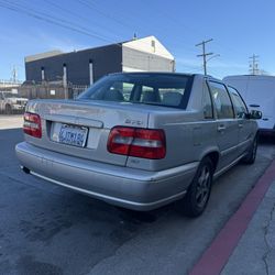 Volvo S 70