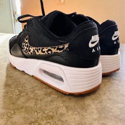 Women's Nike Air Max black with a leopard-print Swoosh