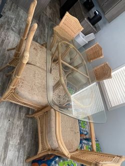 Wicker Dining Room Set