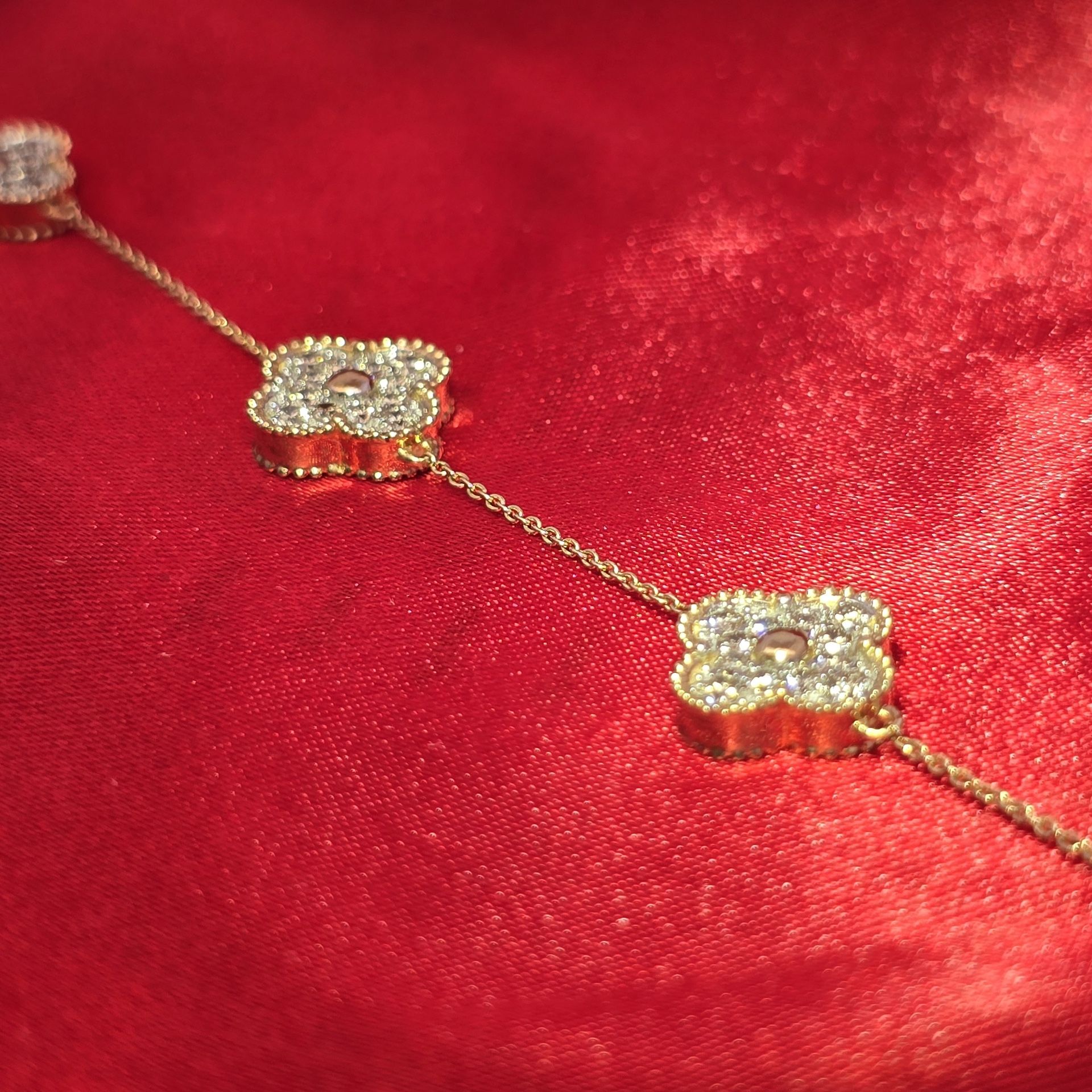 10k Yellow Gold Diamond Round Cut Clover Bracelet 1.50 ctw