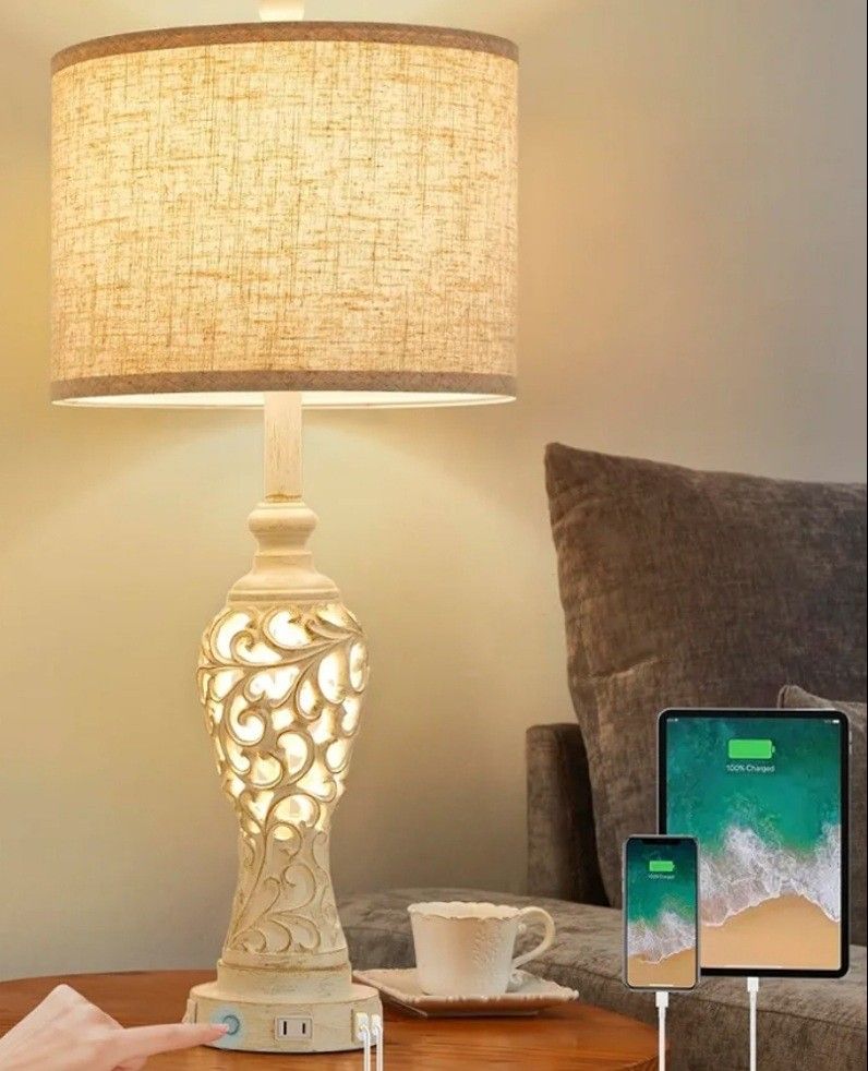 Farmhouse Table Lamp