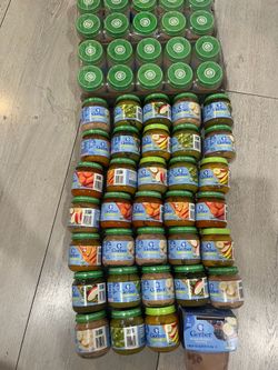Gerber baby food.   New.   More than55 jars. 35$