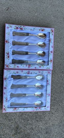 Spoons For Dessert 