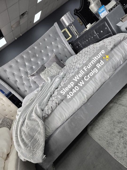 🙋‍♂️ King Bed frame👉 Furniture 💲SALE