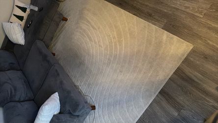 White Carpet