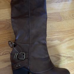 Women Brown Boots