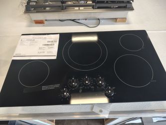 GE electric cooktop