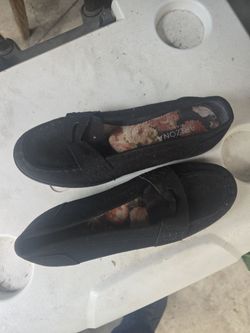 Black woman shoes