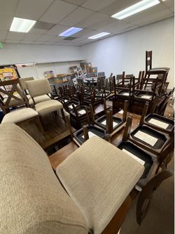 dining tables and sets ( DISCOUNTS)