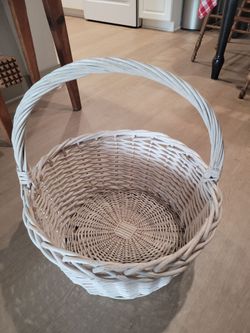 Wicker backet