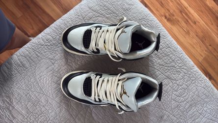 Kids Jordan 4 size 7 and used only once
