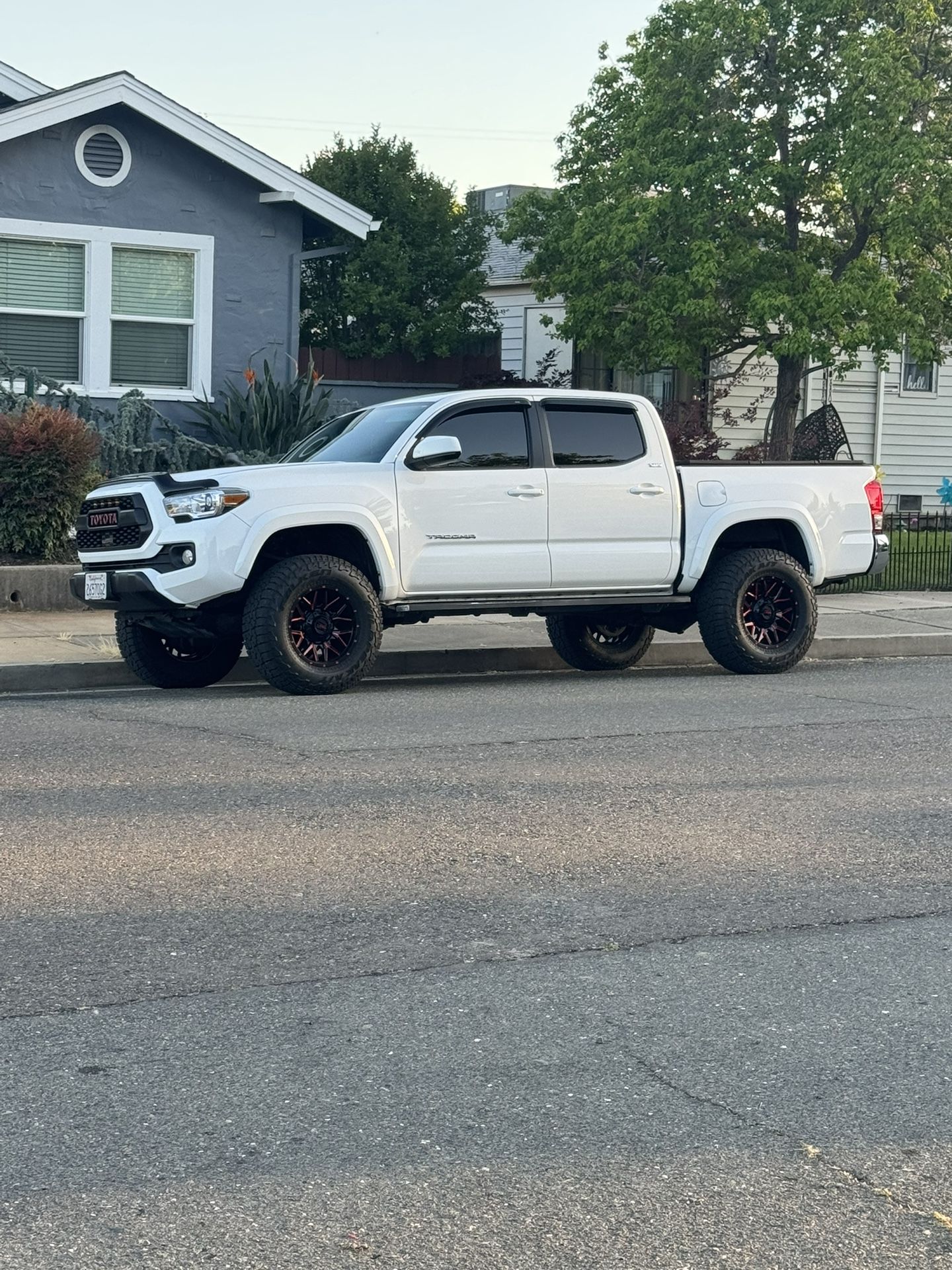 2017 Toyota Tacoma
