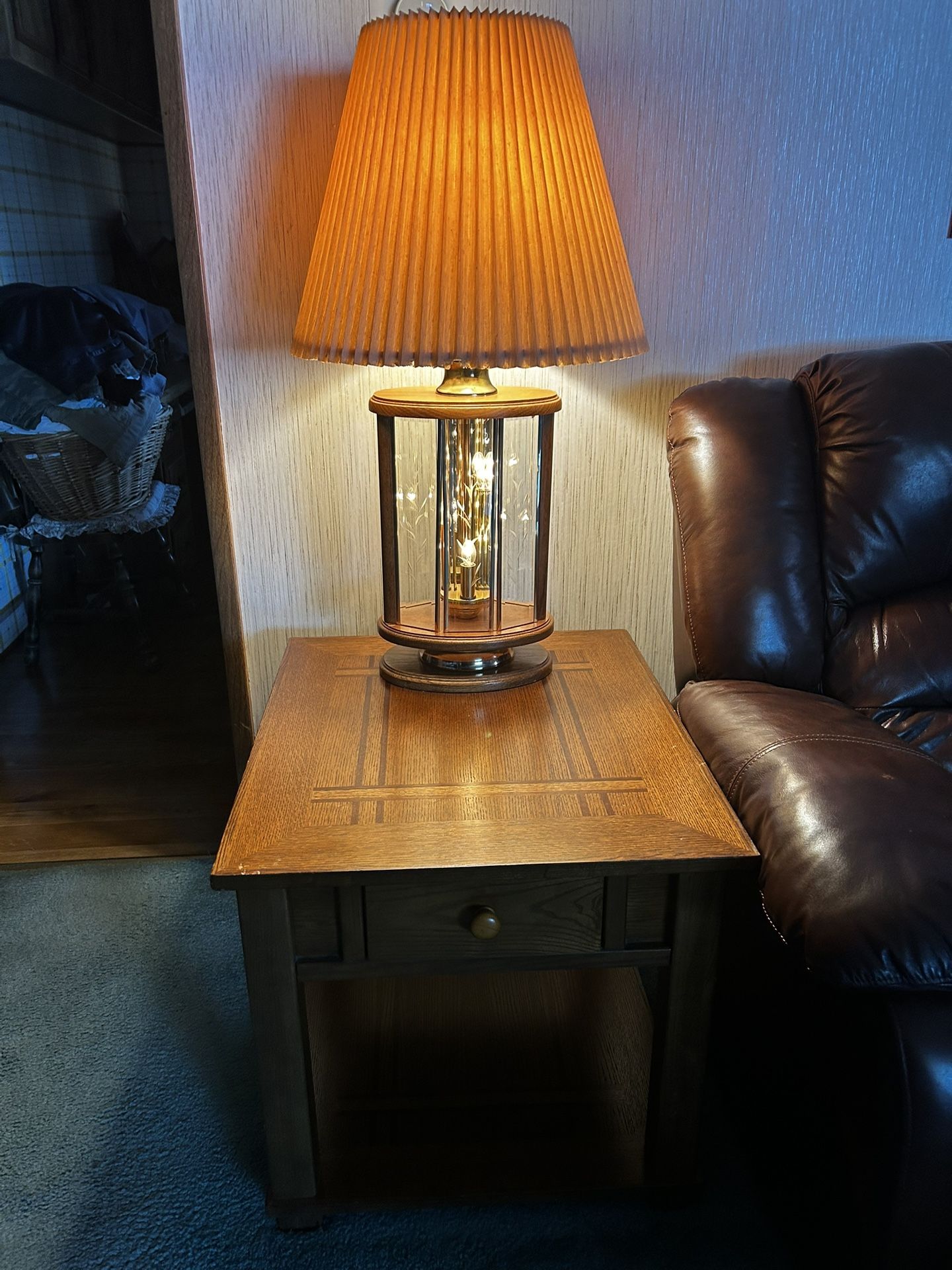 End Table with Designer Lamp