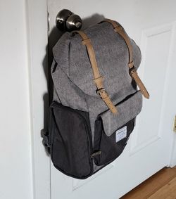 Eddie Bauer backpacks, Lightweight Durable - Like New