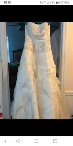 Wedding dress