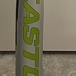 2013 EASTON SALVO MULTI-WALL SLOWPITCH SOFTBALL BAT
