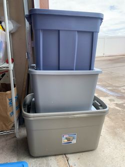 Storage containers