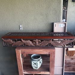 Leaf Design Vintage Shelf