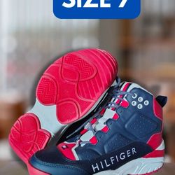Shoes Tommy Hilfigwe men's size 7brand new