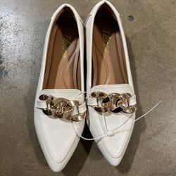 New women flats size 8