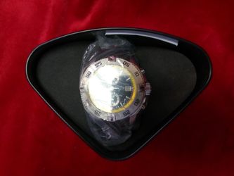 Round Silver Callaway Golf watch