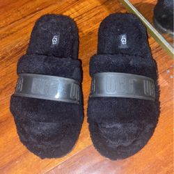 UGG Slides