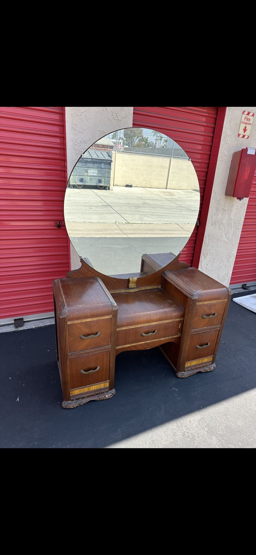 Beautiful Antique desk with mirror