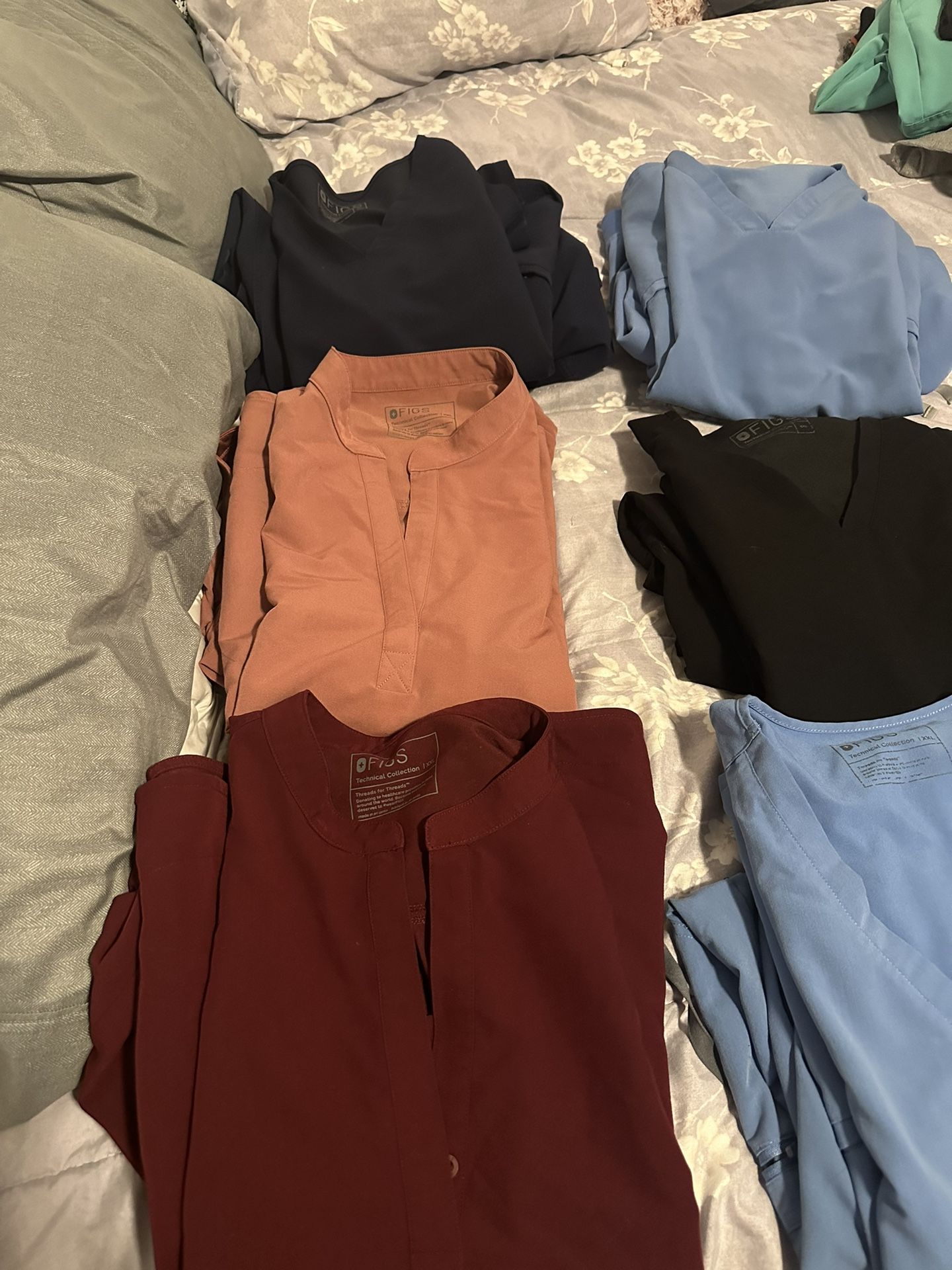 XXL/petite Scrubs