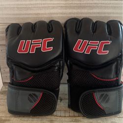 UFC Training Gloves Small/Medium