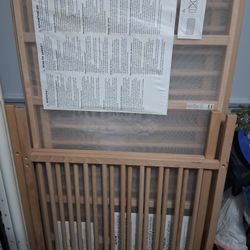 Baby Crib/toodlerbed In One With MATTRESS +plus Mattress Covers bedding 