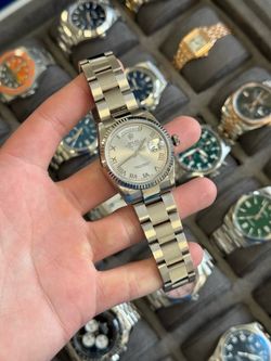 Rolex 36mm day date 118239