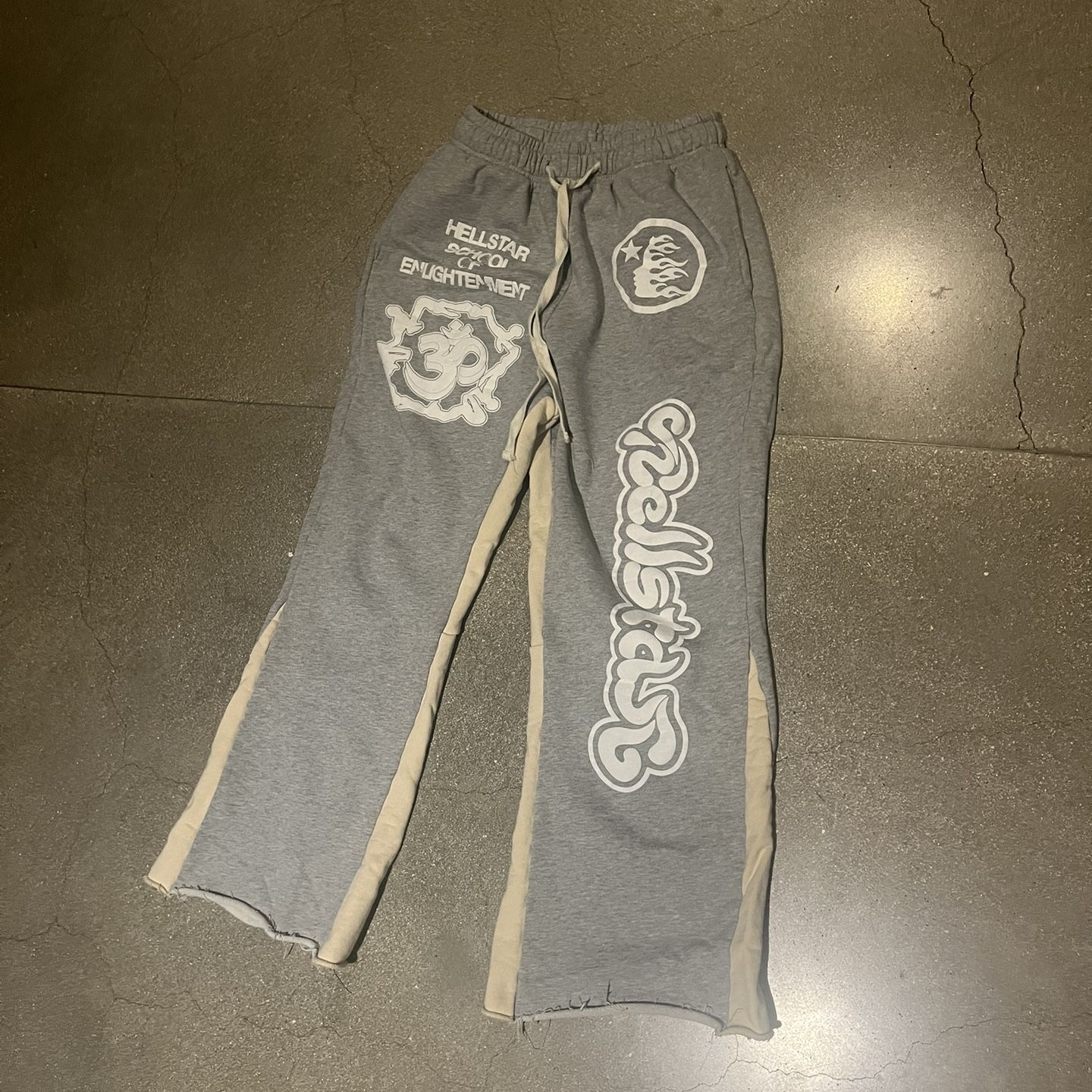 HellStar Flared SweatPants