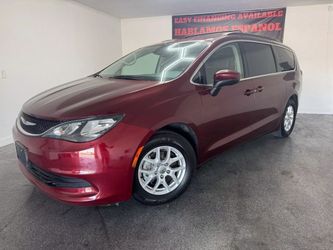 2020 Chrysler Voyager