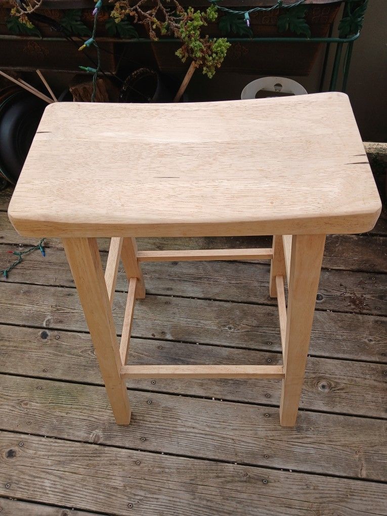 Beach/Bar Wood Stool