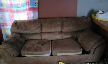 Couch And Recliner 