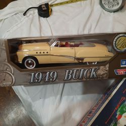 Motor Max 1949 Buick ROADMASTER Die cast 1:18
Original  box
Mint condition