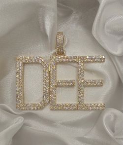 DEE Diamond Pendant