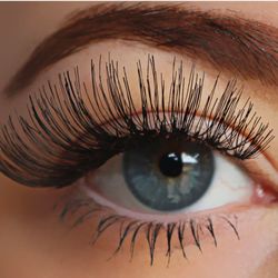 Koko Lashes 102 New In Box