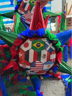 FIFA world cup soccer bola star pinata