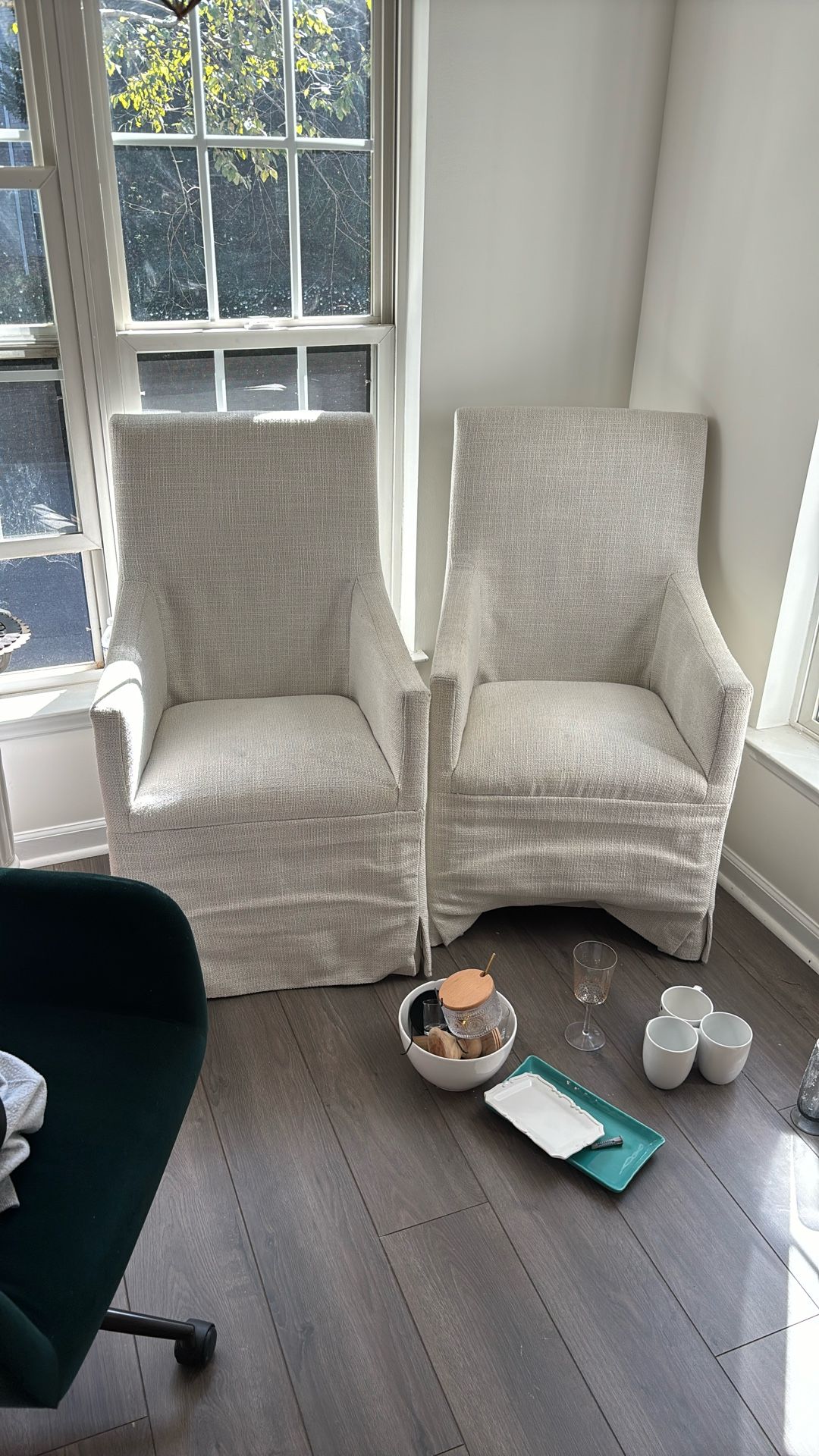 2 Dinning Chairs