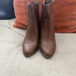 Brown boots