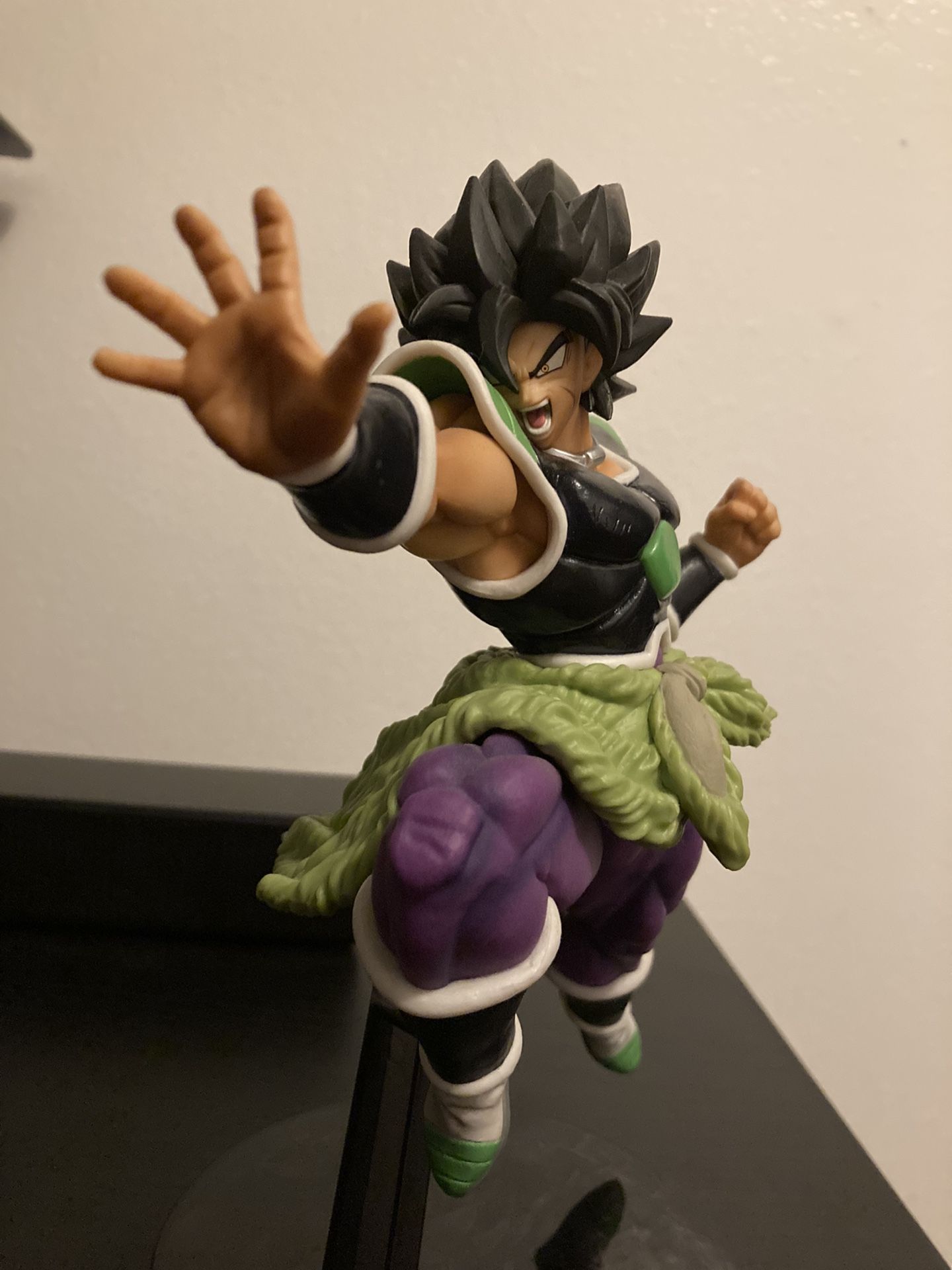 Broly Figure